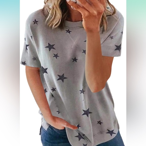 Tops - Star crew neck tee